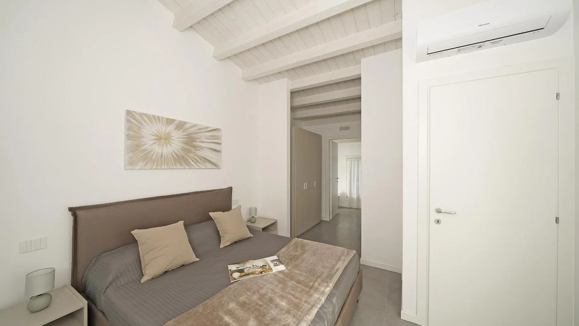 Villa Prestige Сирмионе